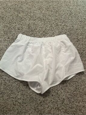 Old Navy Active White Women's Athletic Run Shorts Medium